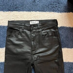 Abercrombie & Fitch Black Faux Leather Pants Size 26